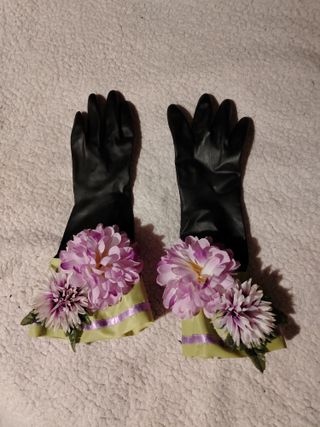 Guanti in gomma con fiori