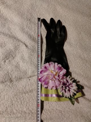 Guanti in gomma con fiori