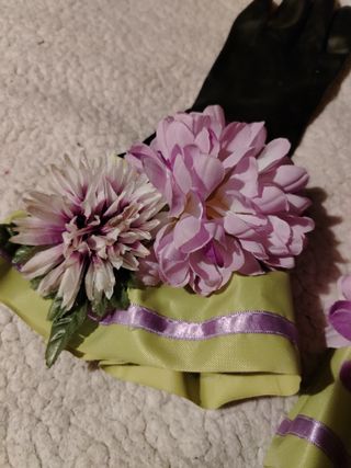 Guanti in gomma con fiori