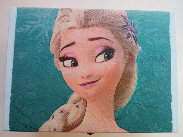 Scatola legno dipinta a mano con decoupage Frozen