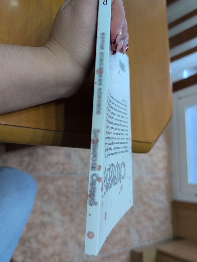 EN TIEMPOS DE CRUZADAS (Spanish Edition)