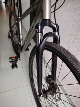 Bicicleta Híbrida Trek Dual Sport 2 "S"