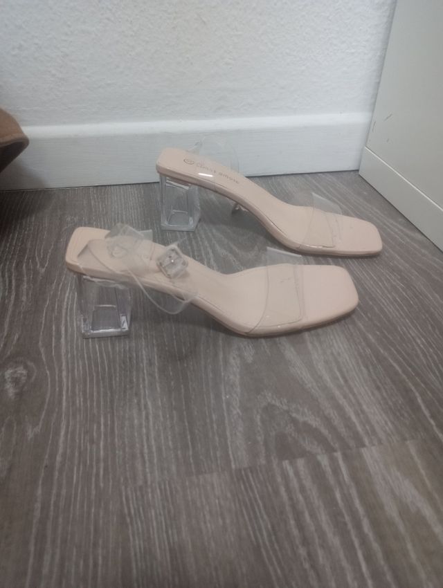 Sandalias de verano transparente