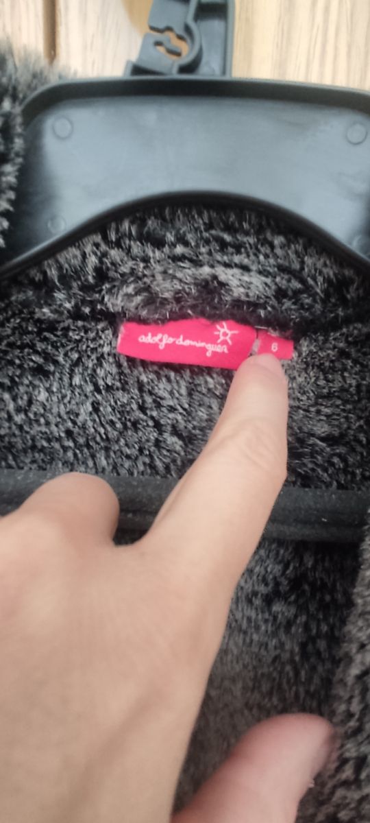 abrigo Adolfo Domínguez 6 años