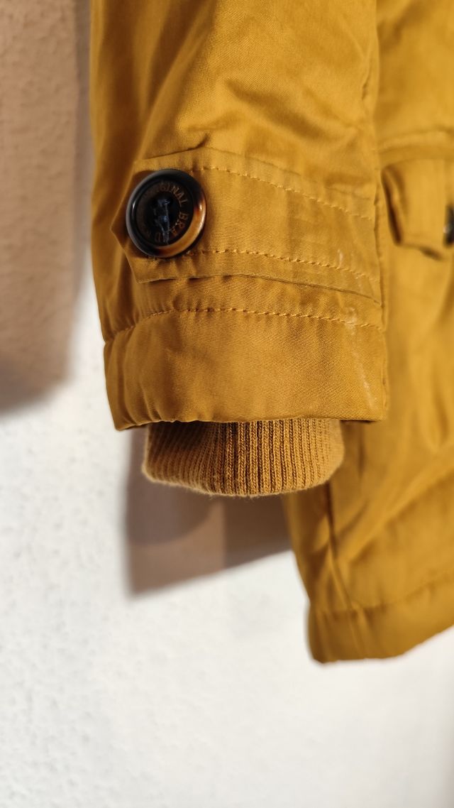 Chaquetón de niño de CyA
Es muy abrigad