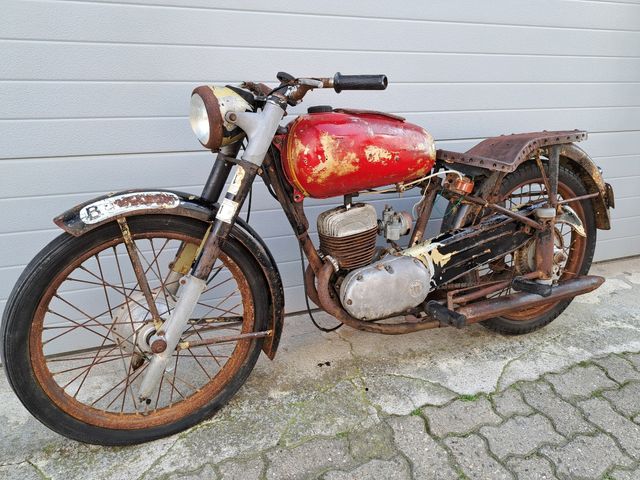 Montesa Brio