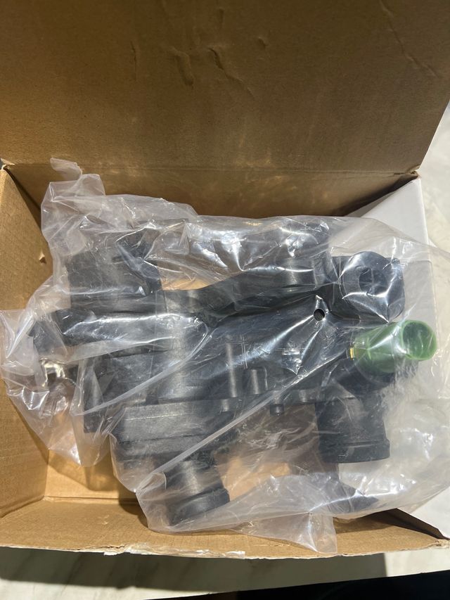 Caja termostato Seat Skoda y VW