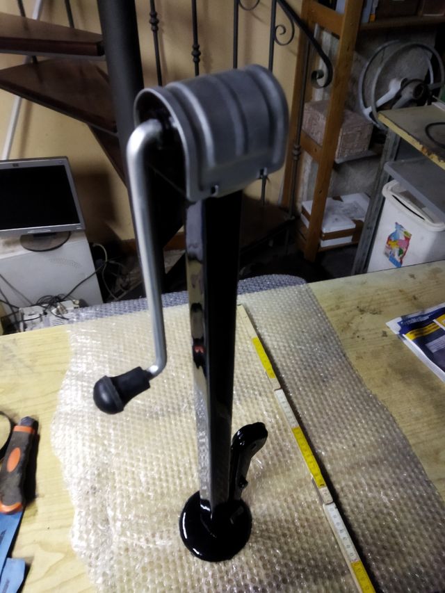 Cric martinetto sollevatore auto d'epoca