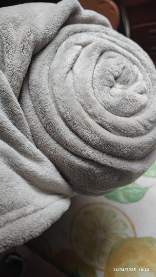 Coperta in pile nuova Ikea