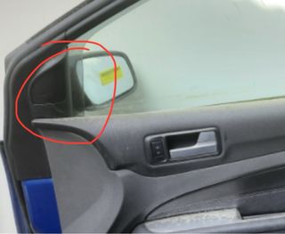 Carcasa con Altavoz superiro puerta ford focus