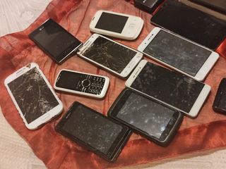 Lote teléfonos antiguos