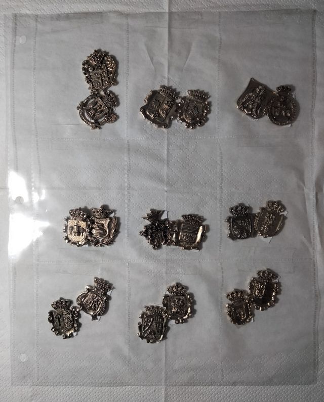 COLEC.COMPLETA ESCUDOS METAL PUEBLOS CORDOBA