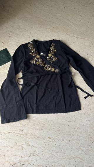Twinset canotta e coprispalla ricamato