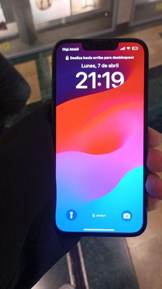 iPhone 13
