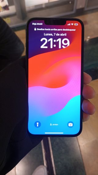 iPhone 13