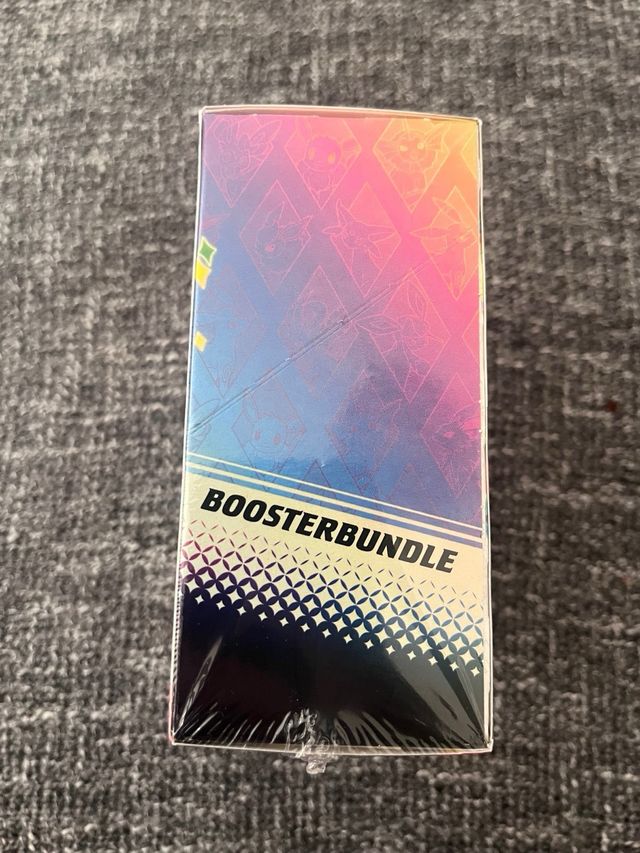 Prismatische Entwicklungen. BoosterBundle Sealed