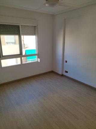 Colocación de Tarima, pisos, PUERTAS