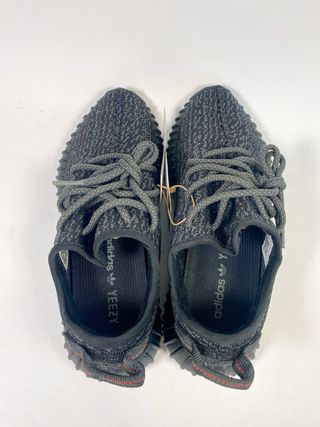 adidas Yeezy Boost 350 Pirate Black 2023 - 40 EU