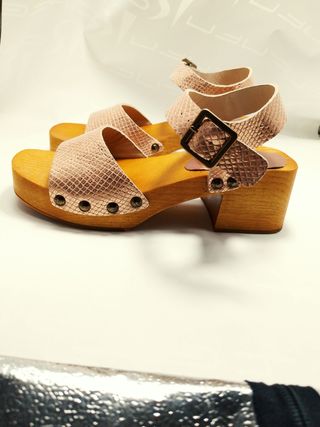 Sandalias Dorada 
