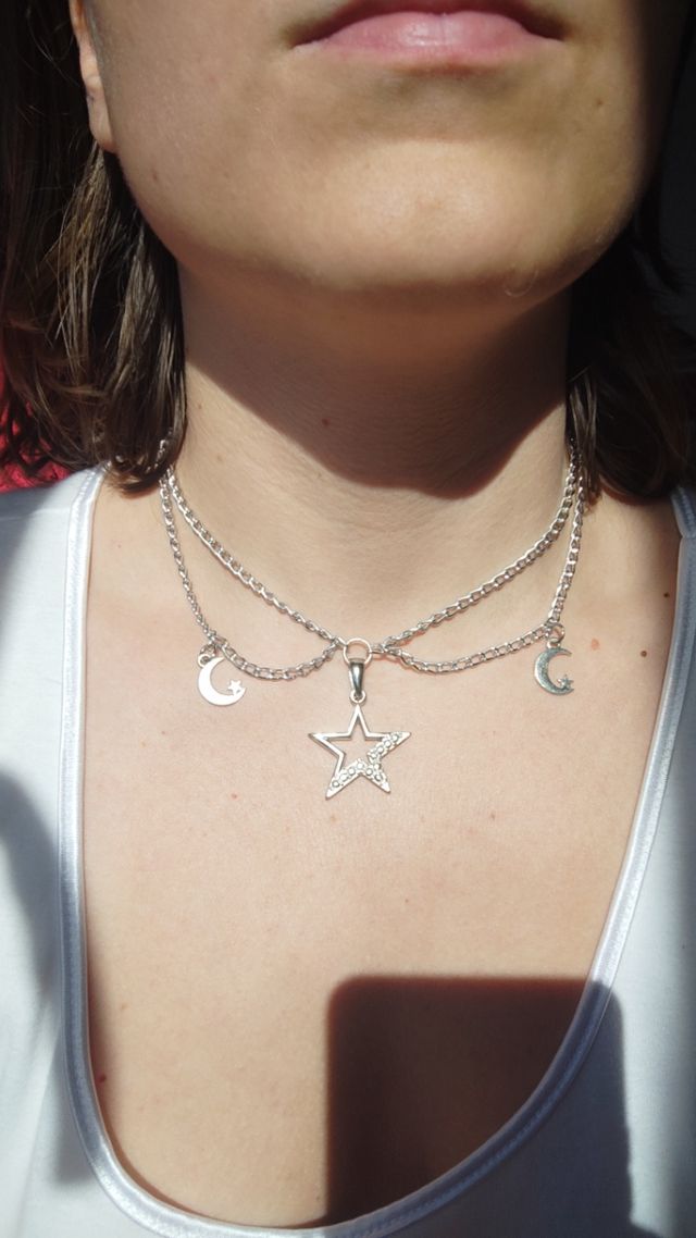 Y2K aesthetic starry choker