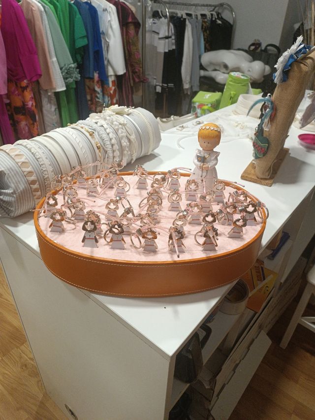 Llavero niña ideal detalle comunión niña