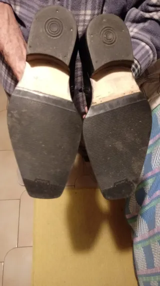 Stivali pelle nera uomo Bata suola Vibram 41