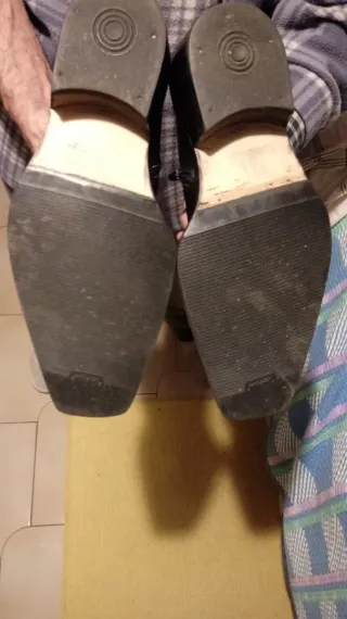 Stivali pelle nera uomo Bata suola Vibram 41