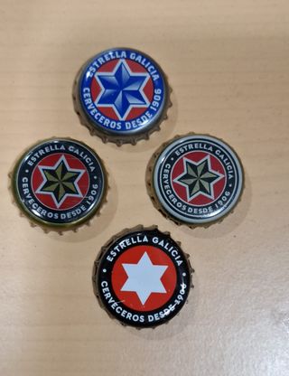 4 distintivi Estrella Galicia