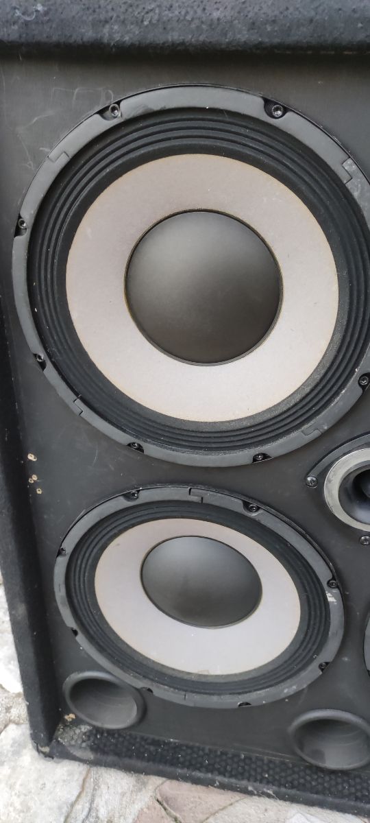 Altavoz Harley benton B410H