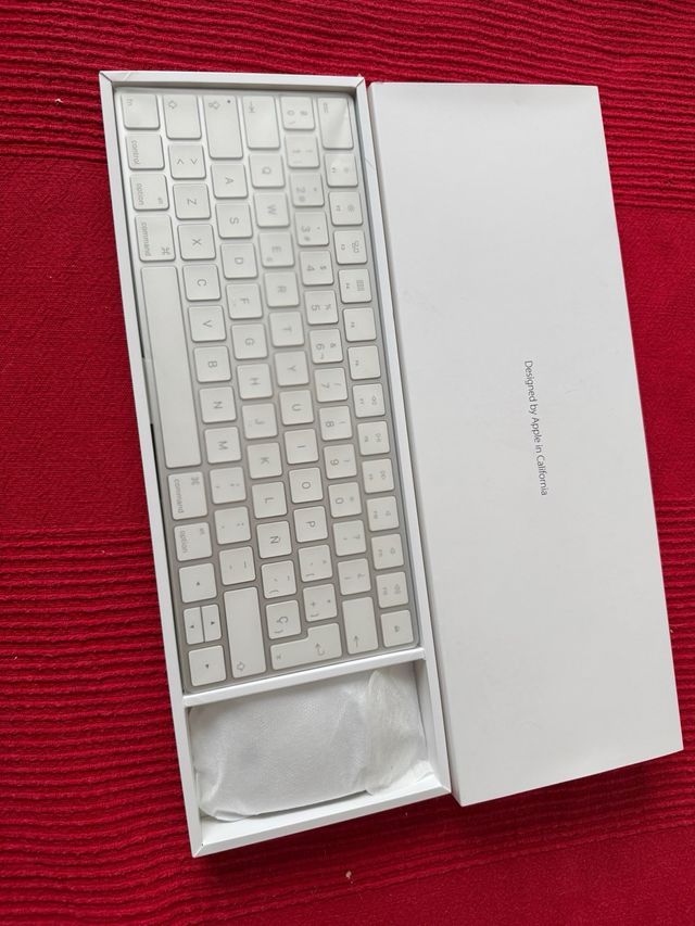 iMac Apple MK452Y Retina 4K 215" 2015 PERFECTO