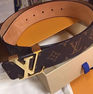 ʟᴏᴜɪꜱ ᴠᴜɪᴛᴛᴏɴ  Cinturón