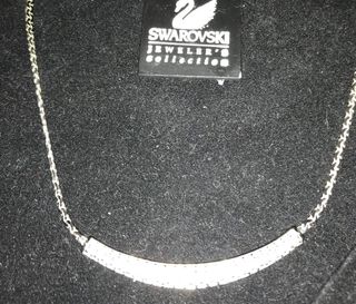 Juego gargantilla y pendientes Swarovsky