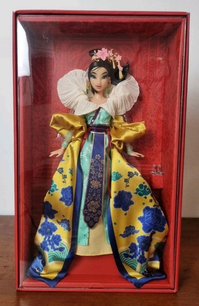 Barbie Mulan enchanted elegance 