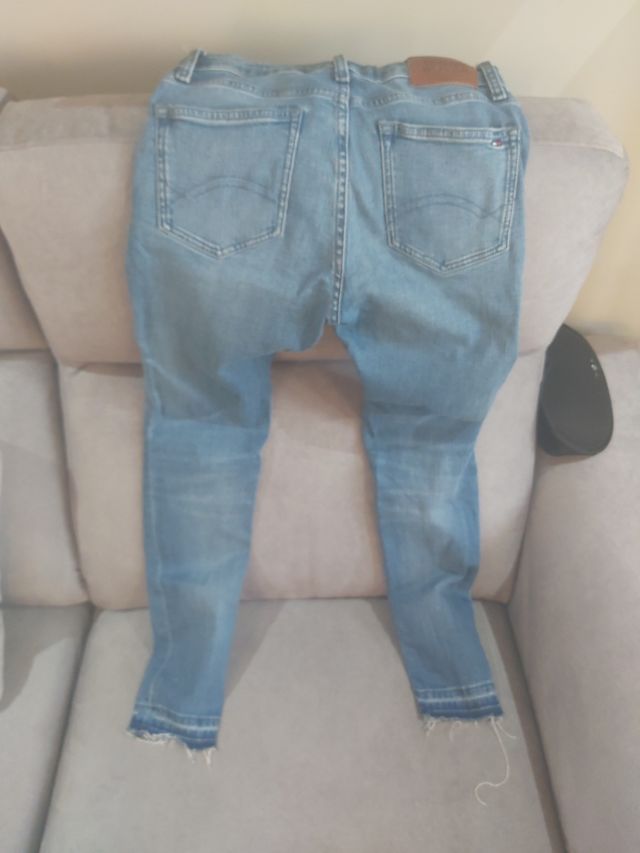 Pantalon tommy talla 14 niña 152 cm