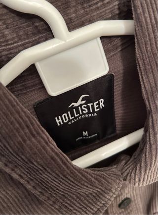 *Sobrecamisa negra de pana talla M Hollister