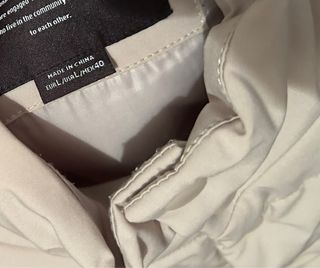 *Chaleco acolchado beis talla L Pull&Bear