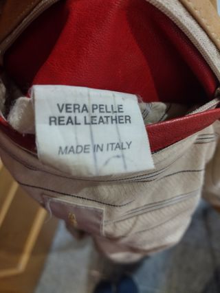 Cazadora de piel marca GAS