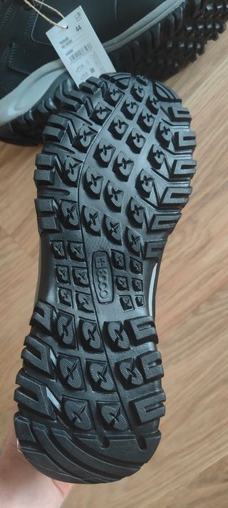 Botas montaña +8000 Tronan negras