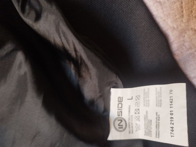 Cortaviento o sudadera inside