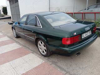 Audi S8 1997