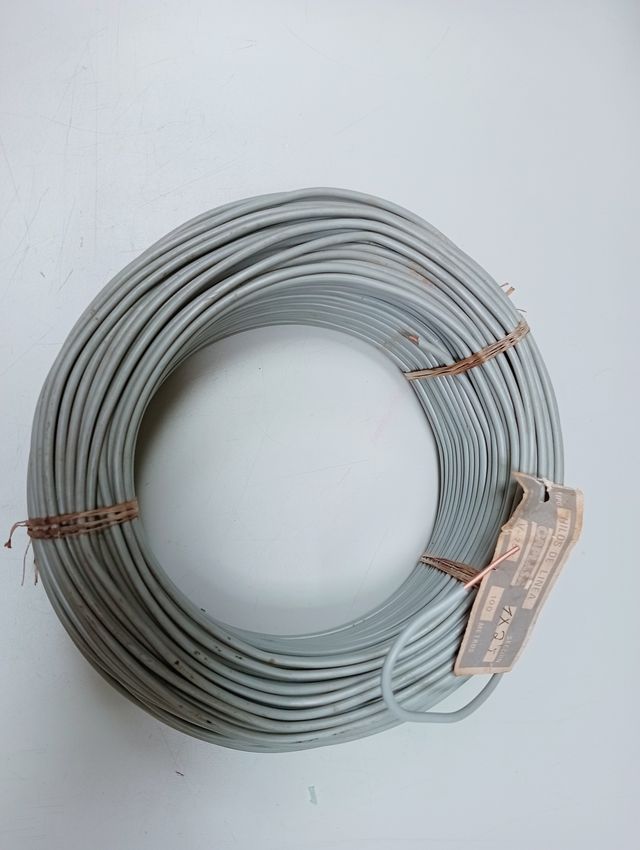 Rollo cable rigido 2,5mm2 gris