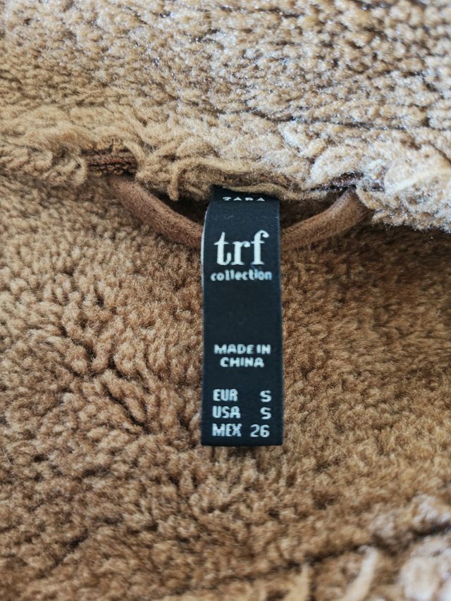 Giubbotto in montone sintetico Zara