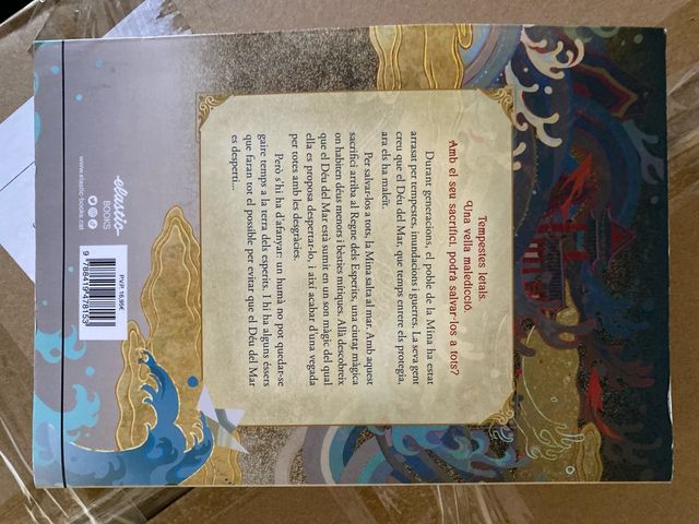 La noia que es va entregar al mar