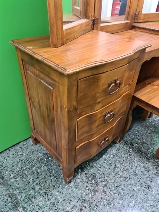 Tocador de madera