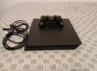 Ps4 slim 1tb 3 mandos