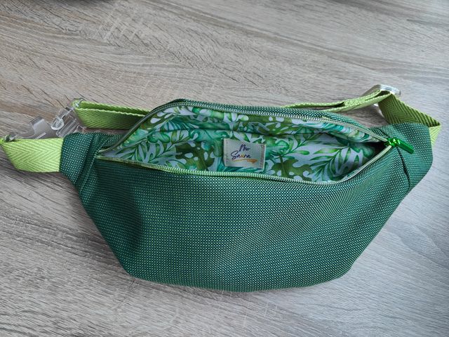 Riñonera verde esmeralda