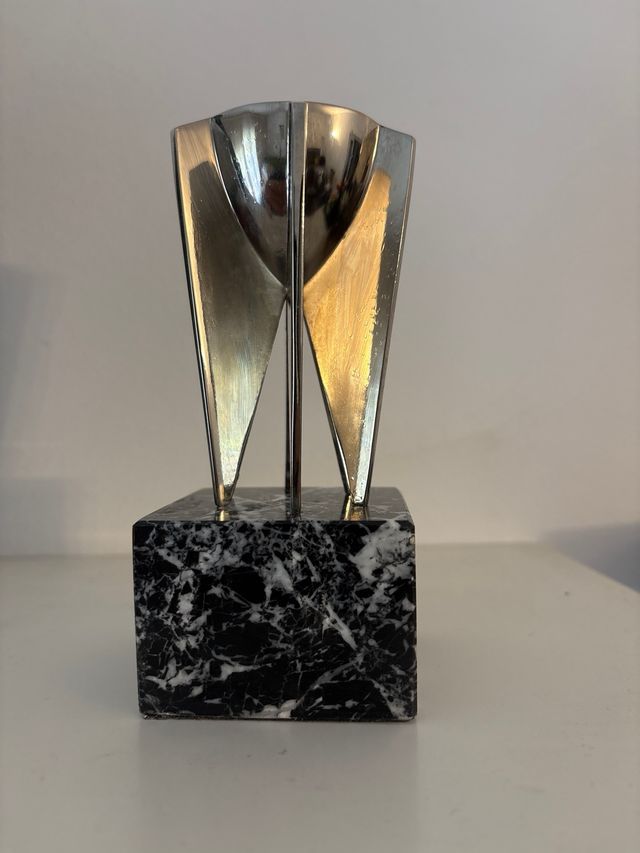 Escultura André Ricard