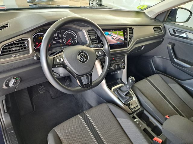 Volkswagen T-Roc advance 110cv