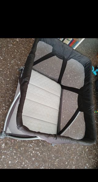 Cuna de viaje Nuna