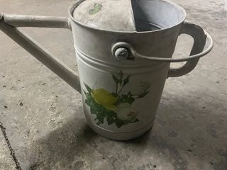 Innaffiatoio antico